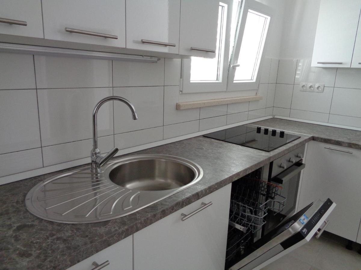 Apartments Lumbardina Лумбарда Экстерьер фото