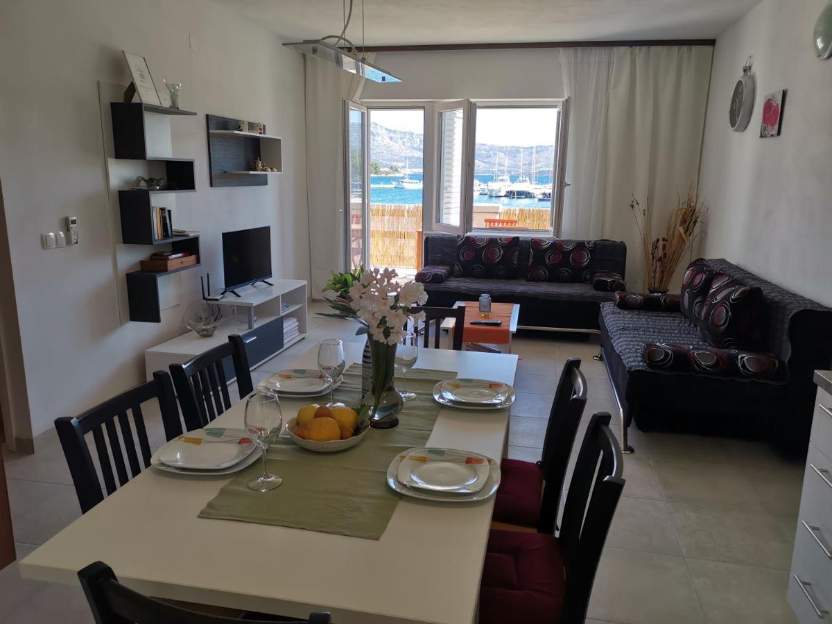 Apartments Lumbardina Лумбарда Экстерьер фото